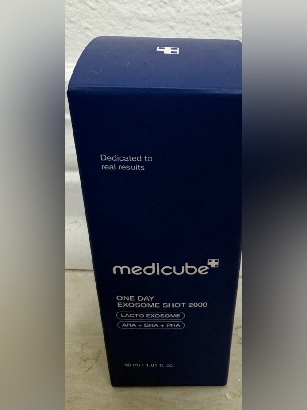 Medicube One Day Exosome Shot 2000 - Navy Blue Box